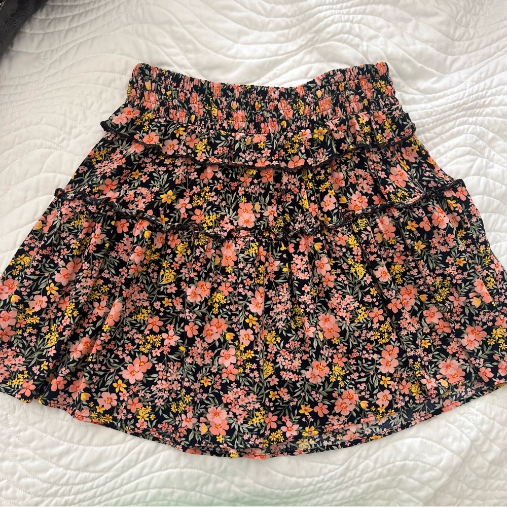 american eagle pink and orange floral mini skirt